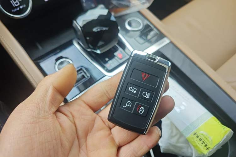 Used Jaguar XFL 2022 XFL 2.0T P250 Two-Wheel-Drive Prestige Luxury Edition Vehicle Key