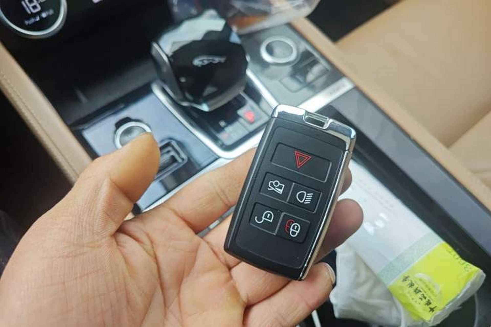 Used Jaguar XFL 2022 XFL 2.0T P250 Two-Wheel-Drive Prestige Luxury Edition Vehicle Key