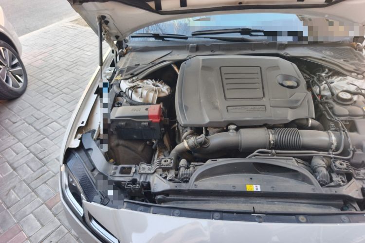 Used Jaguar XFL 2022 XFL 2.0T P250 Two-Wheel-Drive Elite Sport Edition Engine Bay Right
