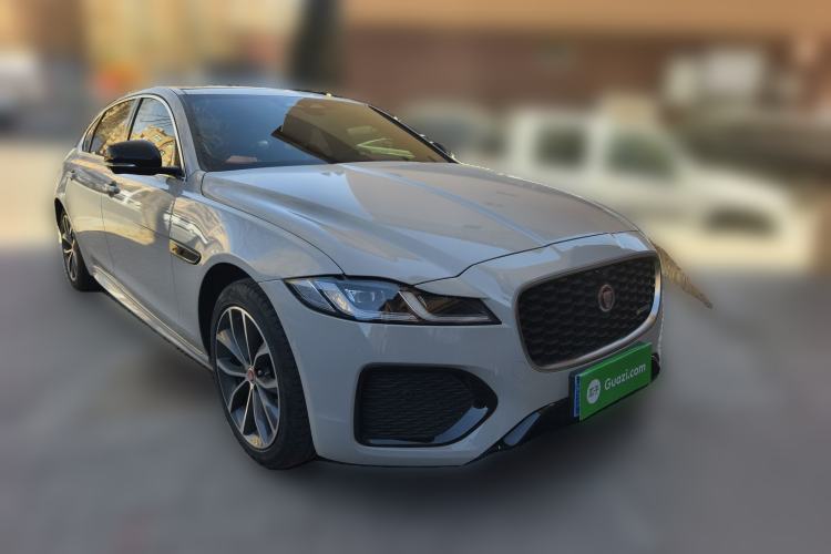 Used Jaguar XFL 2022 XFL 2.0T P250 Two-Wheel-Drive Elite Sport Edition Front Right 45 Deg