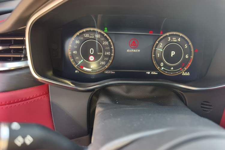 Used Jaguar XFL 2022 XFL 2.0T P250 Two-Wheel-Drive Elite Sport Edition Odometer Close Up