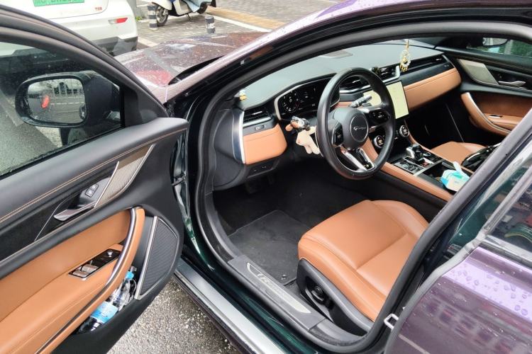 Used Jaguar XFL 2022 XFL 2.0T P250 Two-Wheel-Drive Elite Sport Edition Driver Seat