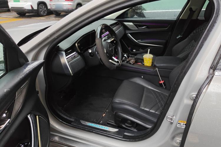 Used Jaguar XFL 2022 XFL 2.0T P250 Two-Wheel-Drive Prestige Luxury Edition Driver Seat