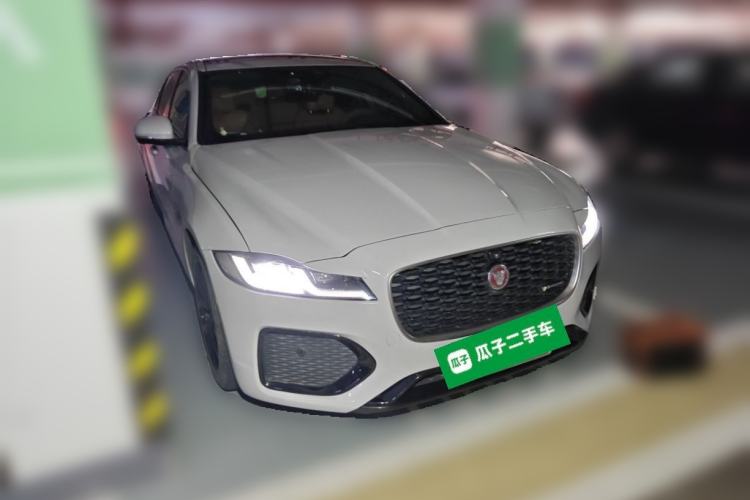 Used Jaguar XFL 2022 XFL 2.0T P250 Two-Wheel-Drive Elite Sport Edition Front Right 45 Deg