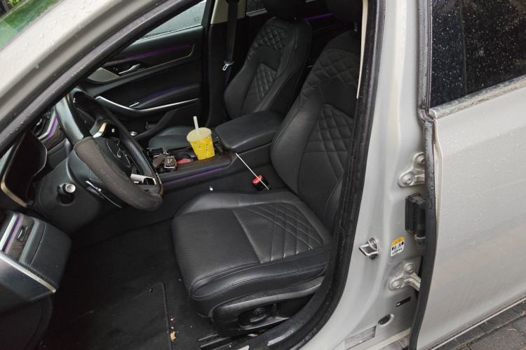 Used Jaguar XFL 2022 XFL 2.0T P250 Two-Wheel-Drive Prestige Luxury Edition Left Front Seat