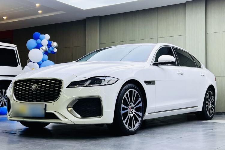 Used Jaguar XFL 2022 XFL 2.0T P250 Two-Wheel-Drive Prestige Luxury Edition Guazi used car, China used car export, Used car for sale, Used cars, Cheapest cars for sale