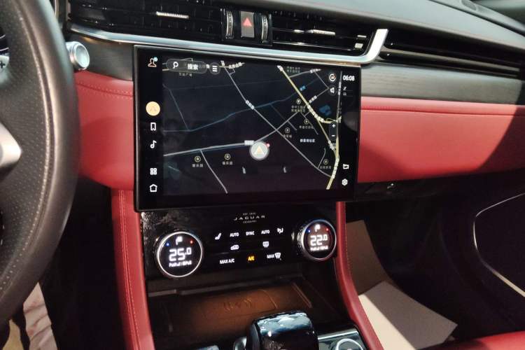 Used Jaguar XFL 2022 XFL 2.0T P250 Two-Wheel-Drive Elite Sport Edition Audio And AC Panel