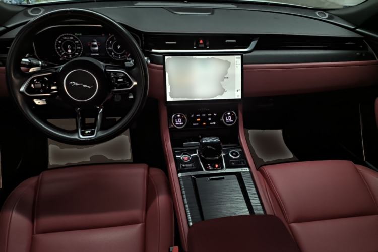 Used Jaguar XFL 2022 XFL 2.0T P250 Two-Wheel-Drive Elite Sport Edition Center Console