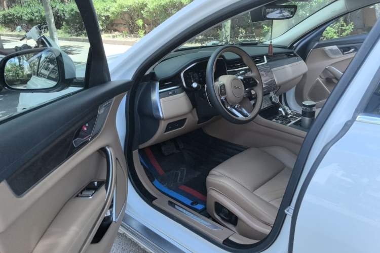 Used Jaguar XFL 2022 XFL 2.0T P250 Two-Wheel-Drive Prestige Luxury Edition Driver Seat