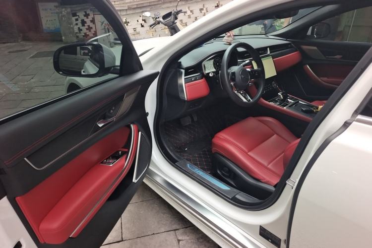 Used Jaguar XFL 2022 XFL 2.0T P250 Two-Wheel-Drive Elite Sport Edition Driver Seat