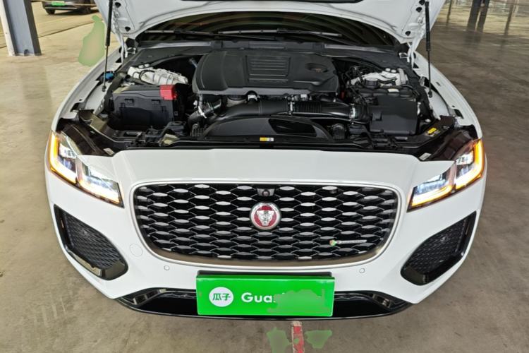 Used Jaguar XFL 2022 XFL 2.0T P250 Two-Wheel-Drive Elite Sport Edition Engine Bay