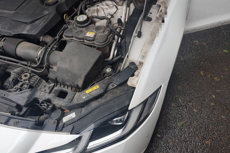 Used Jaguar XFL 2022 XFL 2.0T P250 Two-Wheel-Drive Prestige Luxury Edition Engine Bay Left