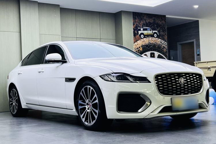 Used Jaguar XFL 2022 XFL 2.0T P250 Two-Wheel-Drive Prestige Luxury Edition Exterior 1
