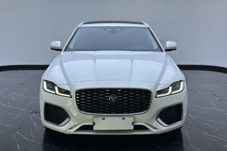 Used Jaguar XFL 2022 XFL 2.0T P200 Two-Wheel-Drive Elite Luxury Edition Exterior 2