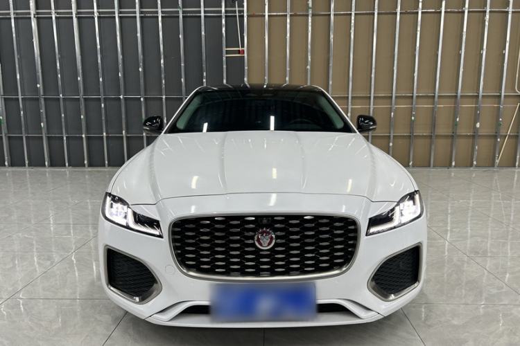 Used Jaguar XFL 2022 XFL 2.0T P200 Two-Wheel-Drive Elite Luxury Edition Exterior 2
