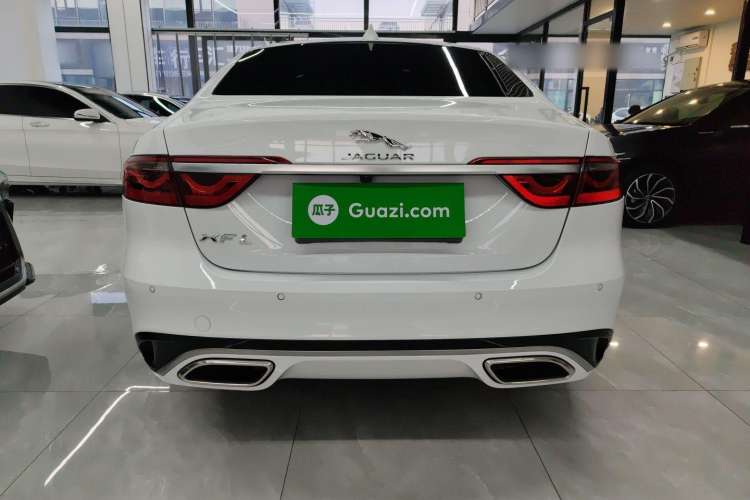 Used Jaguar XFL 2022 XFL 2.0T P250 Two-Wheel-Drive Elite Sport Edition Exterior 4