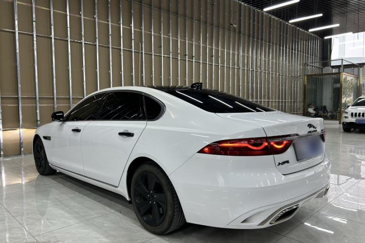 Used Jaguar XFL 2022 XFL 2.0T P200 Two-Wheel-Drive Elite Luxury Edition Exterior 4