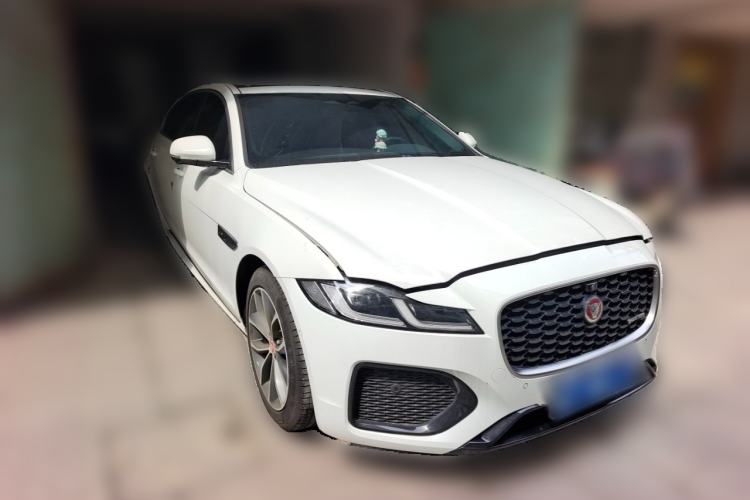 Used Jaguar XFL 2022 XFL 2.0T P250 Two-Wheel-Drive Elite Sport Edition Front Right 45 Deg