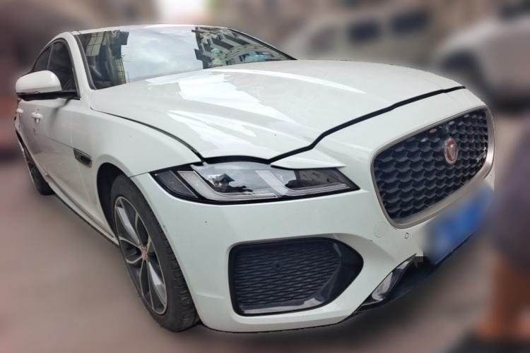 Used Jaguar XFL 2022 XFL 2.0T P250 Two-Wheel-Drive Elite Sport Edition Front Right 45 Deg