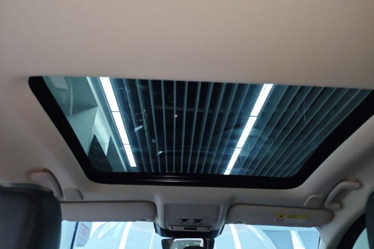 Used Jaguar XFL 2022 XFL 2.0T P200 Two-Wheel-Drive Elite Luxury Edition Headliner