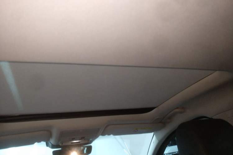 Used Jaguar XFL 2022 XFL 2.0T P200 Two-Wheel-Drive Elite Luxury Edition Headliner