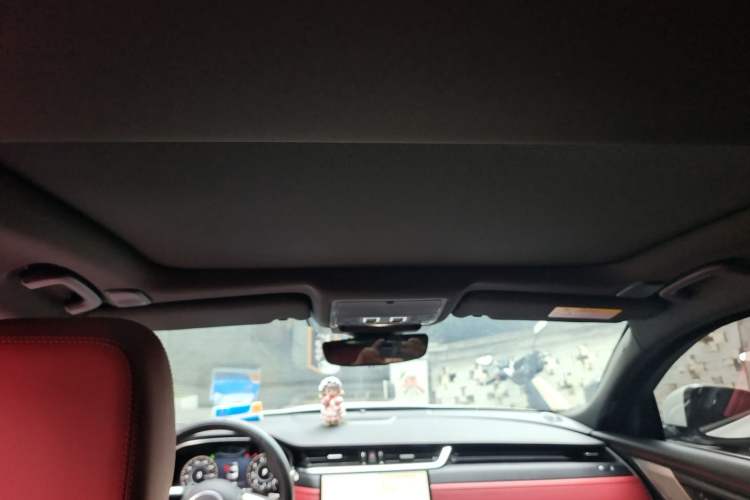 Used Jaguar XFL 2022 XFL 2.0T P250 Two-Wheel-Drive Elite Sport Edition Headliner