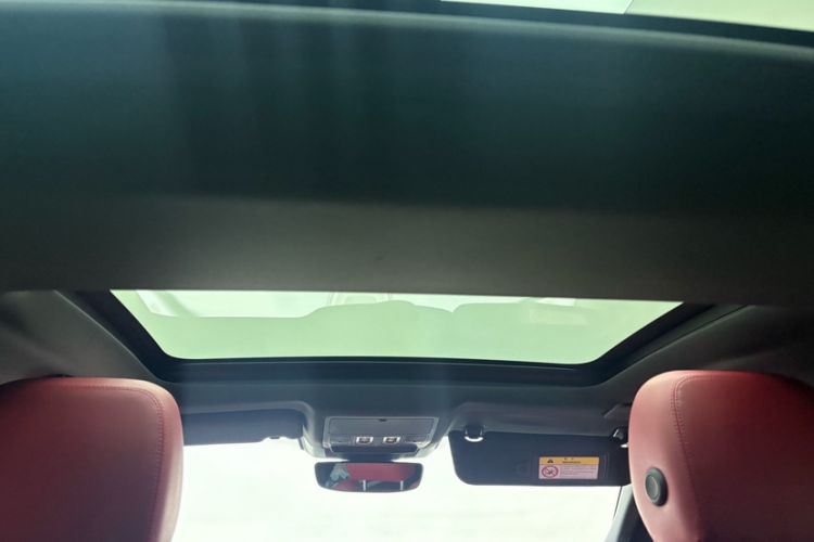 Used Jaguar XFL 2022 XFL 2.0T P250 Two-Wheel-Drive Elite Sport Edition Headliner