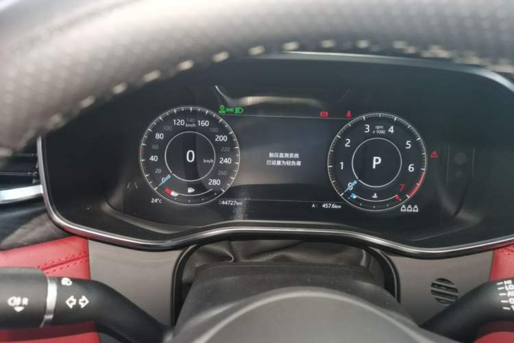 Used Jaguar XFL 2022 XFL 2.0T P250 Two-Wheel-Drive Elite Sport Edition Instrument Cluster