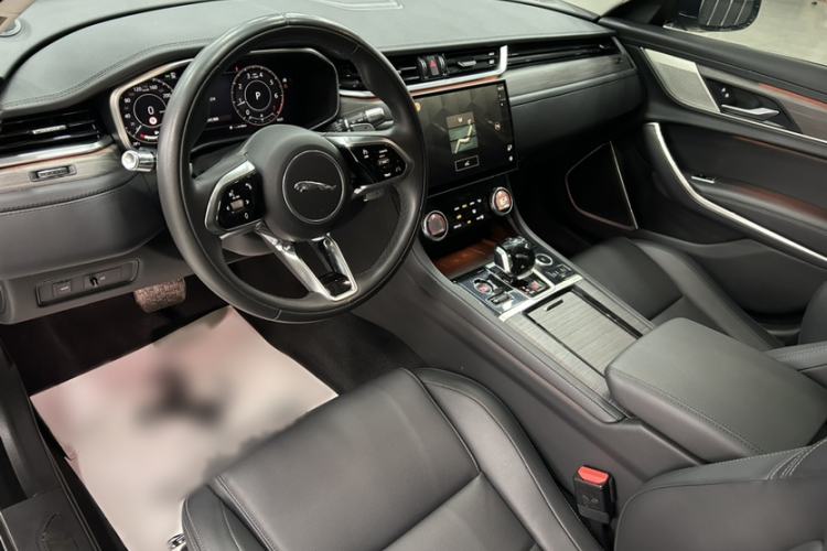 Used Jaguar XFL 2022 XFL 2.0T P200 Two-Wheel-Drive Elite Luxury Edition Interior 1