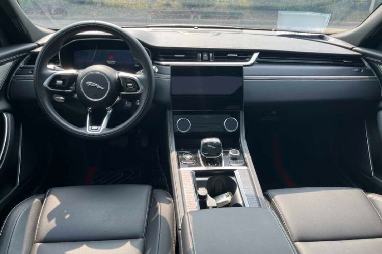 Used Jaguar XFL 2022 XFL 2.0T P250 Two-Wheel-Drive Elite Sport Edition Interior 1
