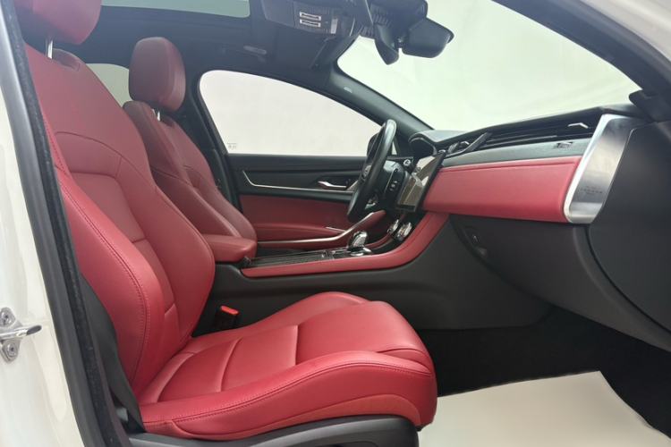 Used Jaguar XFL 2022 XFL 2.0T P250 Two-Wheel-Drive Elite Sport Edition Interior 3