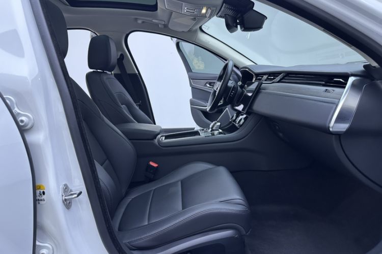 Used Jaguar XFL 2022 XFL 2.0T P200 Two-Wheel-Drive Elite Luxury Edition Interior 6