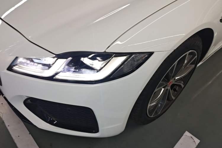 Used Jaguar XFL 2022 XFL 2.0T P250 Two-Wheel-Drive Elite Sport Edition Left Front Headlight