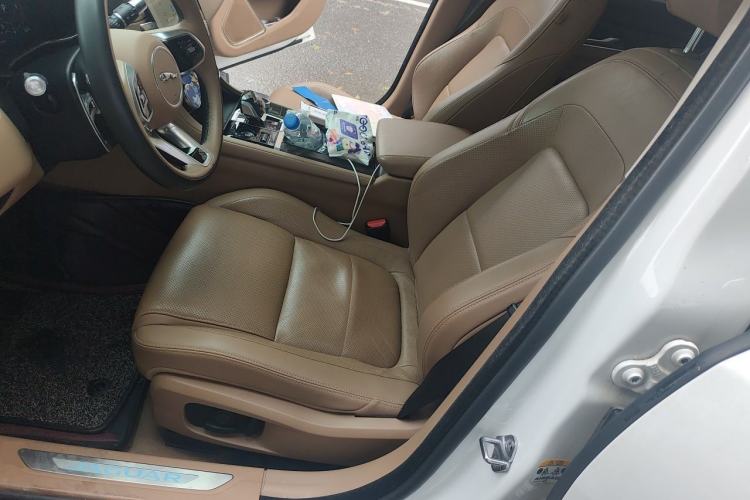 Used Jaguar XFL 2022 XFL 2.0T P250 Two-Wheel-Drive Prestige Luxury Edition Left Front Seat