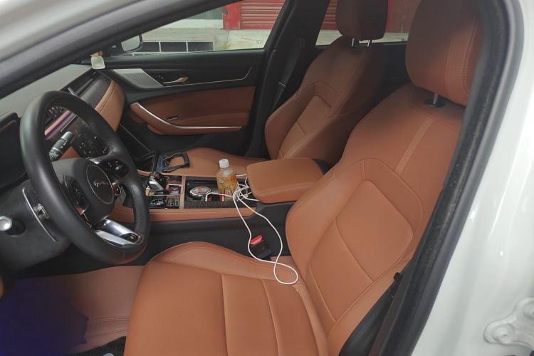 Used Jaguar XFL 2022 XFL 2.0T P250 Two-Wheel-Drive Elite Sport Edition Left Front Seat