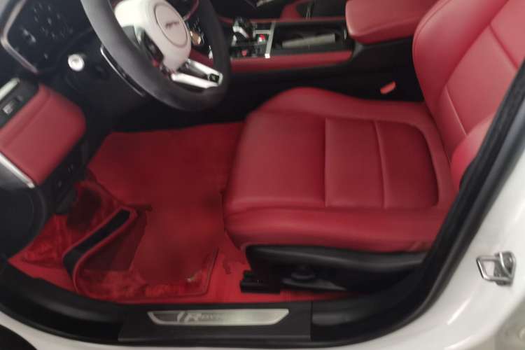 Used Jaguar XFL 2022 XFL 2.0T P250 Two-Wheel-Drive Elite Sport Edition Left Front Seat