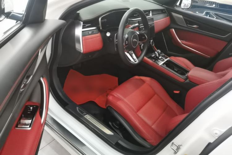 Used Jaguar XFL 2022 XFL 2.0T P250 Two-Wheel-Drive Elite Sport Edition Left Front Seat