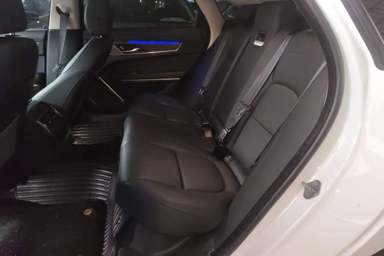 Used Jaguar XFL 2022 XFL 2.0T P200 Two-Wheel-Drive Elite Luxury Edition Left Rear Seat
