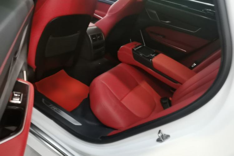 Used Jaguar XFL 2022 XFL 2.0T P250 Two-Wheel-Drive Elite Sport Edition Left Rear Seat