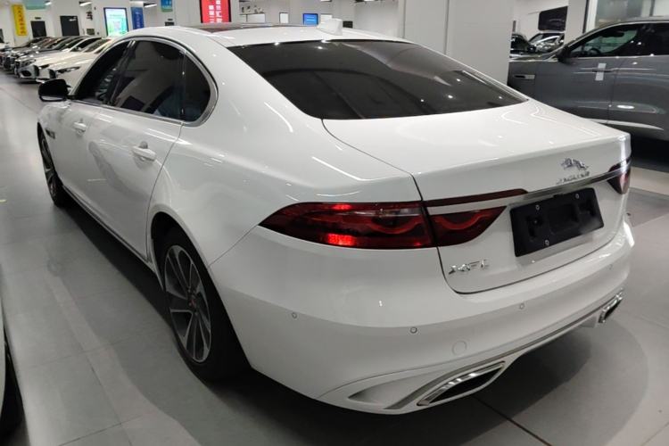 Used Jaguar XFL 2022 XFL 2.0T P200 Two-Wheel-Drive Elite Luxury Edition Rear Left 45 Deg