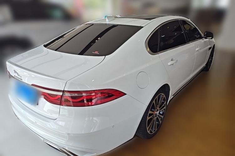 Used Jaguar XFL 2022 XFL 2.0T P250 Two-Wheel-Drive Prestige Luxury Edition Rear Right 45 Deg