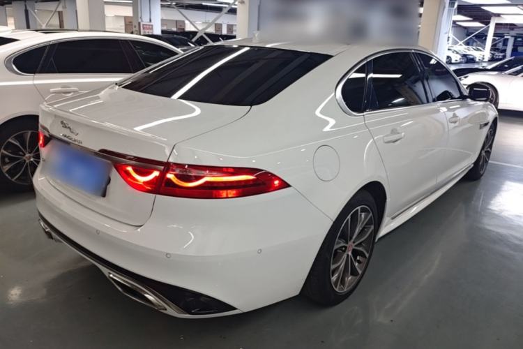 Used Jaguar XFL 2022 XFL 2.0T P250 Two-Wheel-Drive Elite Sport Edition Rear Right 45 Deg