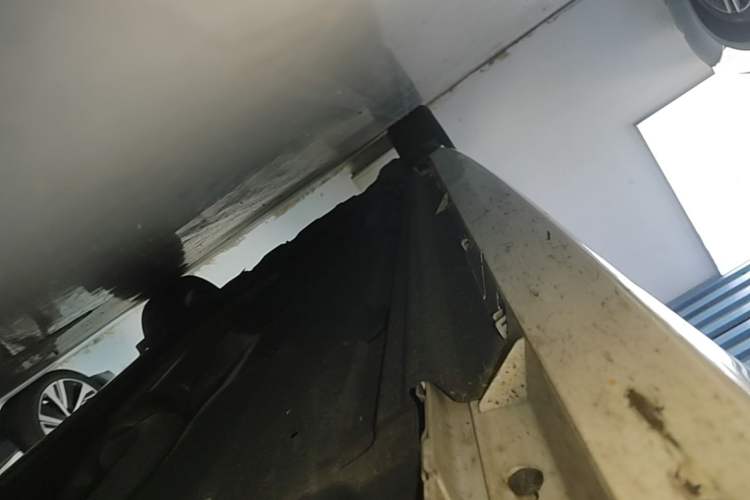 Used Jaguar XFL 2022 XFL 2.0T P250 Two-Wheel-Drive Elite Sport Edition Right Side Sill