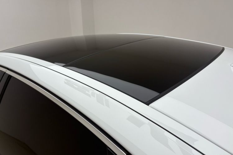 Used Jaguar XFL 2022 XFL 2.0T P250 Two-Wheel-Drive Elite Sport Edition Roof