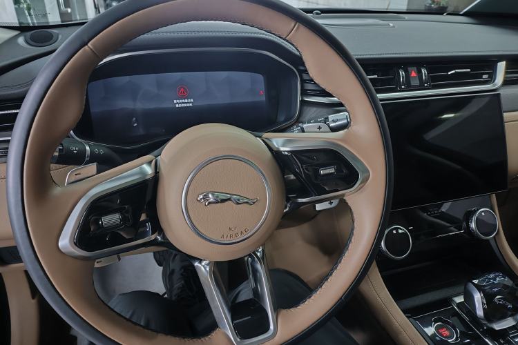 Used Jaguar XFL 2022 XFL 2.0T P250 Two-Wheel-Drive Prestige Luxury Edition Steering Wheel