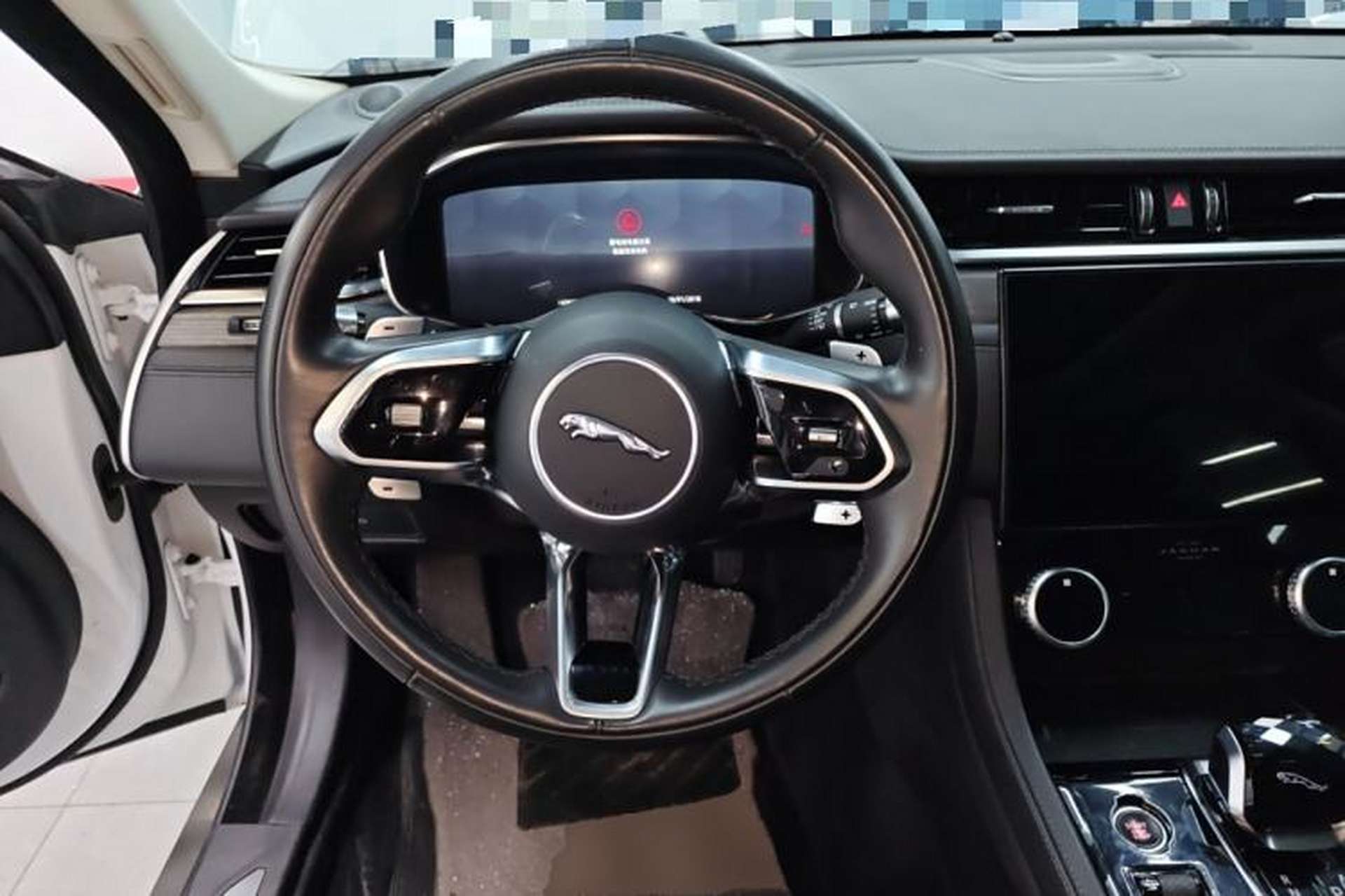 Used Jaguar XFL 2022 XFL 2.0T P200 Two-Wheel-Drive Elite Luxury Edition Steering Wheel