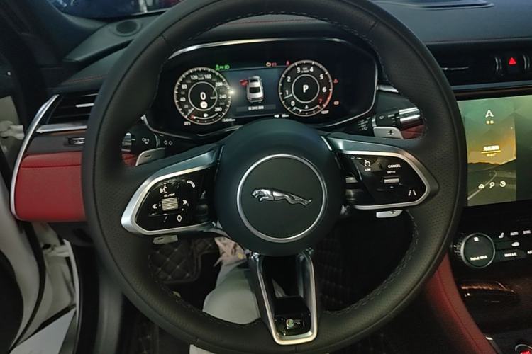 Used Jaguar XFL 2022 XFL 2.0T P250 Two-Wheel-Drive Elite Sport Edition Steering Wheel
