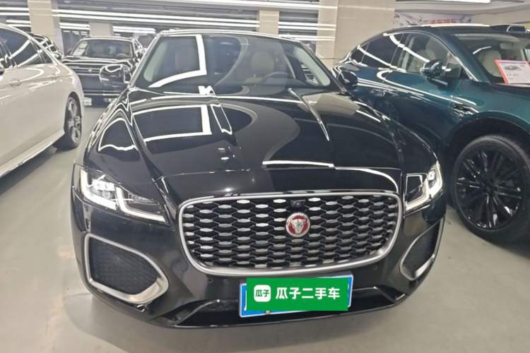 Used Jaguar XFL 2023 XFL 2.0T P250 Two-Wheel-Drive Luxury Deluxe Edition Front