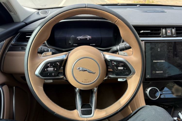 Used Jaguar XFL 2023 XFL 2.0T P250 Two-Wheel-Drive Luxury Deluxe Edition Interior 2