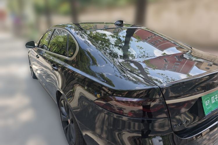 Used Jaguar XFL 2023 XFL 2.0T P250 Two-Wheel-Drive Prestige Luxury Gold Edition Rear Left 45 Deg
